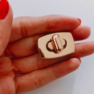 imported bow studs