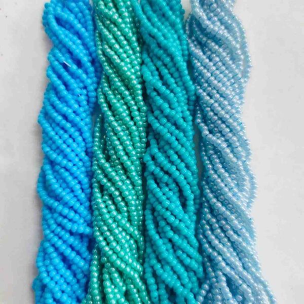 preciosa seed beads (2mm)
