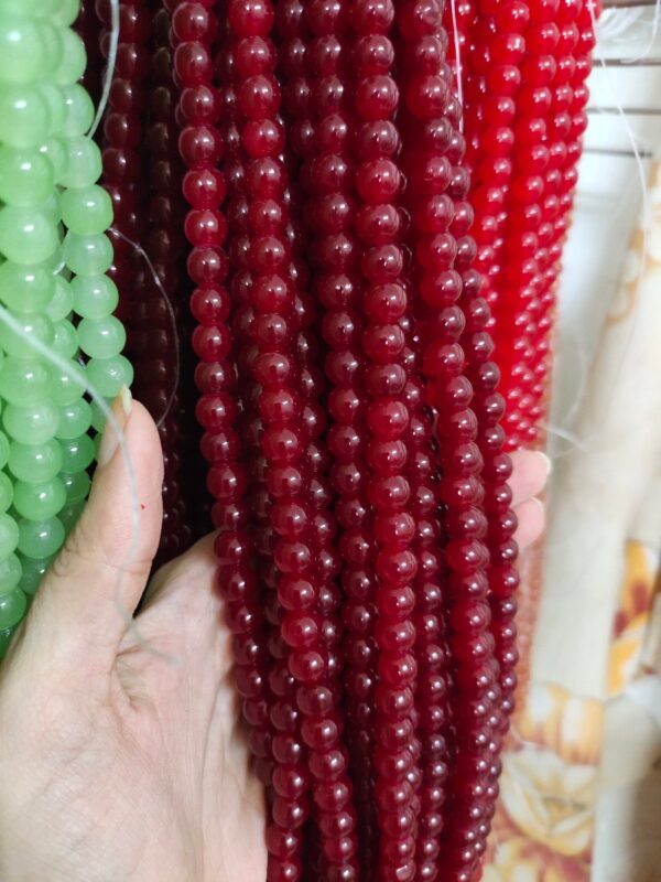 jelly beads (8mm) maroon