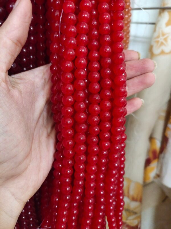jelly beads (8mm) red