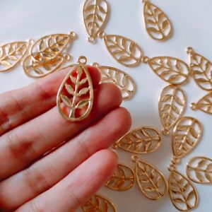 leaf charm