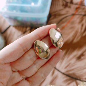 earring studs