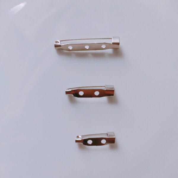 brooch pins