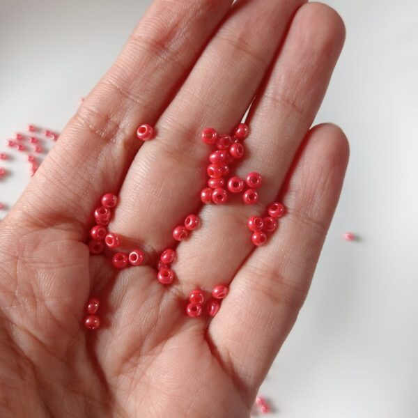 preciosa seed beads (8/0) 3mm