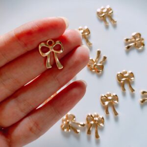 metal bows