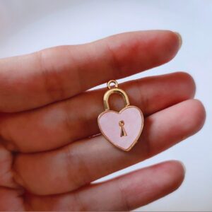 lock charm