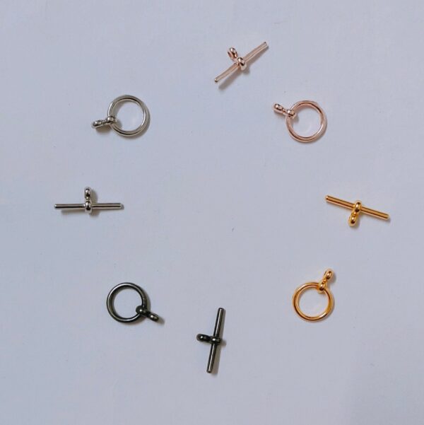 toggle clasps
