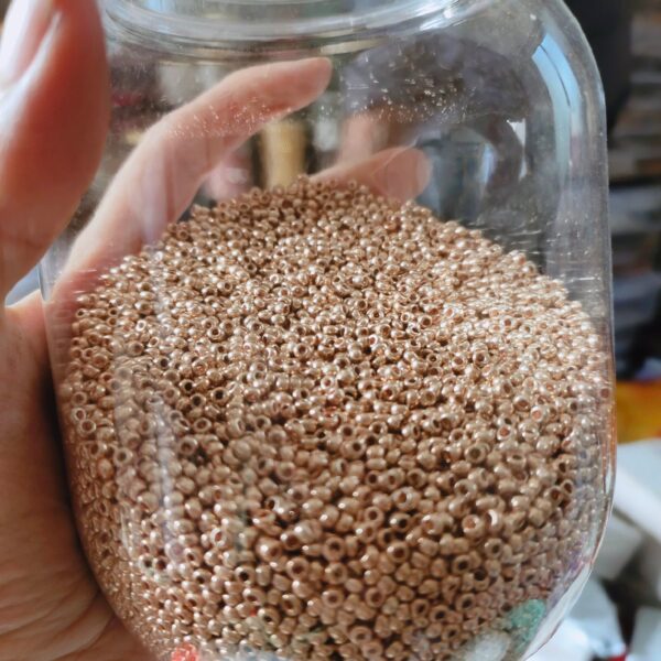 preciosa seed beads (8/0) 3mm