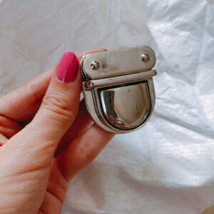 purse lock