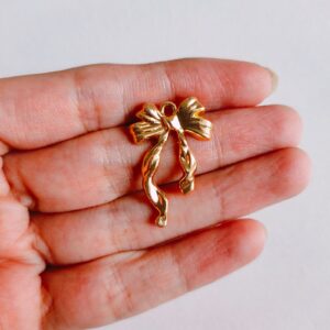 metal bow charms